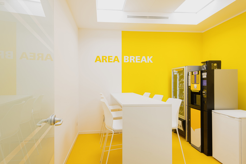 Arch. Davide Beretta Uffici A2a Openspace meeting room area break corridor offices